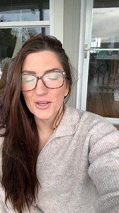 we stayed at a beach house in Holden Beach, North Carolina called Easy Day & i had to give yall a house tour! You can rent it through Proactive Vacations. Its the perfect family beach house to visit along the NC coast! #momlife #motherhood #momof3 #oilfieldwife #millenialmom #disneymom | Kilee Rainbow