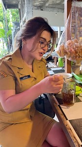 Bu Lurah Jajan Nang Angkringan | WONG JOWO FILM