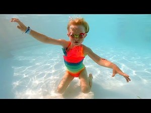 Swimming with Elizabeth and the Family