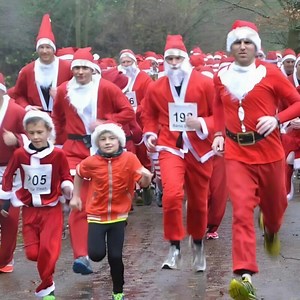 8.3K views · 79 reactions | La veille de Noël, la ville s'est...