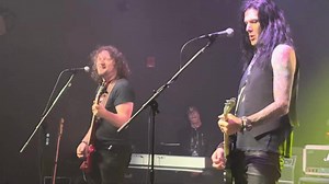Bruce Kulick "Deuce" live KISS Cancer Goodbye The Venue at Harvest House, Sarasota, FL, USA October 14, 2023 Anoche Bruce Kulick interpreto ALIVE III completo en el KISS Cancer Goodbye 🎥concertsrock #KISS #TheKissinTime #KISS50 #paulstanley #genesimmons #acefrehley #petercriss #brucekulick #50years #KISSFinal50 #kisscancergoodbye #alvieiii #alive #ericsinger | The Kissin' Time