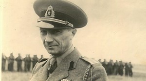 O fotografie inedita cu Pastorel Teodoreanu militar si multe altele, la Muzeul Literaturii din Iasi