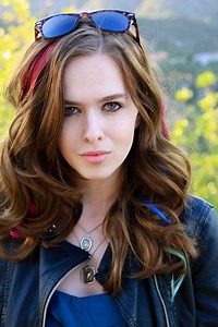 Elizabeth McLaughlin - Alchetron, The Free Social Encyclopedia