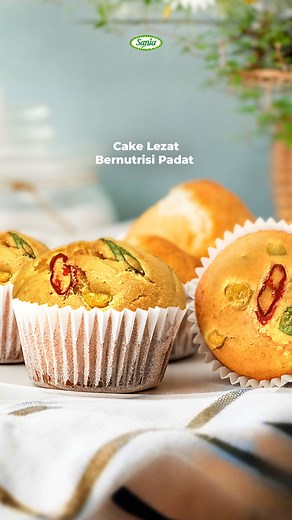 Cake lezat bernutrisi yang cocok untuk segala situasi ✨ Mengolah sayur dan daging dengan cara ditumis, direbus bahkan digoreng sudah biasa. Namun, apa jadinya jika sayuran dan daging di buat cake? Pasti penasaran kan? Nah, bagi Ibu Sania yang ingin menikmati sayur dengan cara lain, bisa banget membuat olahan sayur menjadi beberapa jenis kue yang pastinya lezat dari beberapa rekomendasi ini dan jangan lupa gunakan tepung terigu Sania agar hasil yang mengembang sempurna! #AlamiBaiknya #CakeLezatBe