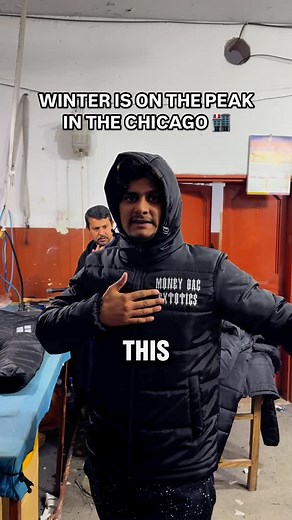 𝗖𝗟𝗢𝗧𝗛𝗜𝗡𝗚 𝗠𝗔𝗡𝗨𝗙𝗔𝗖𝗧𝗨𝗥𝗘𝗥 ™ on Instagram: "Assfucking puffer jackets 🔥yessir🗣️ Tap in to place your custom clothes orders #zeynindustry #yessir #streetwear #fashion #slang #american #explore"