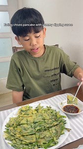 Eating Chives pancake for snack #food #eating #reels | Pai Kang