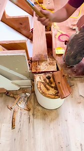 9.3K views · 18 reactions | How to install custom stair tread #fypviralシ #fypシ゚viral #fypシ #flooring #laminate #viral #diy #woodworking #skills #tips | COnstructionnZ | Facebook