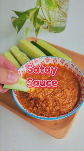 Homemade Satay Sauce Craving that authentic satay sauce experience? Join me in creating this flavorful masterpiece! 🥜 Ingredients: 600g Peanuts 5 tbsp Vegetable Oil 10 Shallots (chopped) 6 Garlic Cloves (chopped) 4 Lemongrass Stalks (chopped) 1 Thumb-sized Galangal (chopped) 1 Thumb-sized Ginger (chopped) 25 Dried Chilies (chopped, soaked, and drained) ½ cup Asam Jawa Water 4-6 cups Water 1 tbsp Sweet Soy Sauce 50g Brown Sugar Salt, to taste 👩‍🍳 Follow along as we create a fragrant spice past