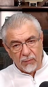 274K views · 7.1K reactions |  “Ser papá o mamá no viene con un manual… pero sí con grandes retos.  En nuestra última plática hablamos sobre cómo criar con amor sin caer en la sobreprotección, cómo poner límites sanos y cómo crecer junto a tus hijos. ✨ Si quieres escuchar la charla completa, ya está disponible en nuestro canal de YouTube.  No te la pierdas, puede cambiar la manera en que ves la crianza.” | Terapeuta en Casa | Facebook