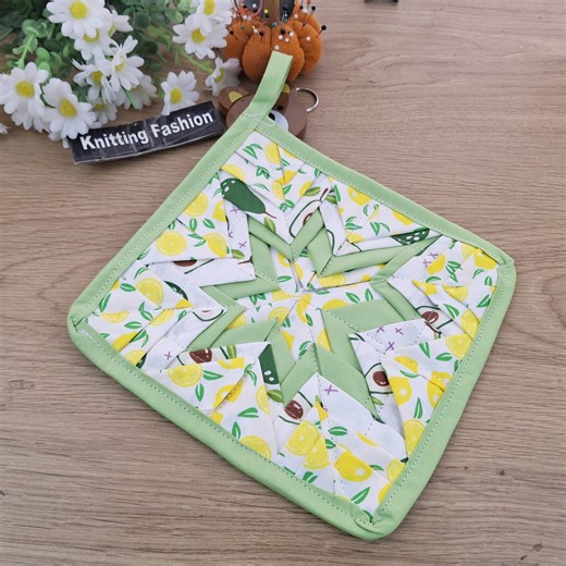 4.5K views · 32 reactions | Creative ideas from patchwork fabric | Knitting Fashion | Facebook