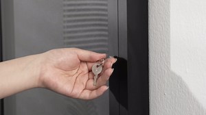 Outdoor Bulletin Board Weatherproof 36x24 in,Enclosed Bulletin Board with Locking Door, Wall Display Case for Office School Home Commercial, Silver Aluminum Frame, Gery Felt