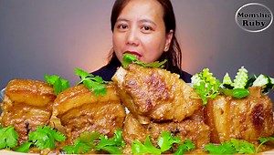 9K views · 324 reactions | PORK BELLY INDIAN CURRY | MUKBANG ASMR | SPICY INDIAN FOOD | GIRL EATING INDIAN FOOD | Momshie Ruby | Facebook