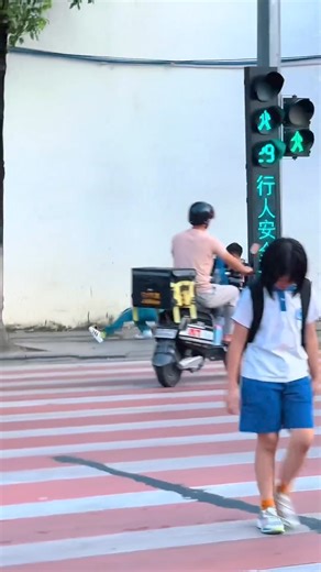 Never get to cocky 😜✌️ | Speedomick