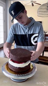 🔥 Do you think raspberries, chocolate and Oreos sound good together?💥 🔥 8” chocolate cake filled with a fresh raspberry compote and Oreo crumbles and covered in vanilla buttercream for a birthday order. 🔥 I added a milk chocolate ganache drip and tried out a Russian piping tip for the first time! #cakes #customcake #instacakes #cakesofinsta #cakereels #cookiesandcream #cakeorder #kidbaker #business #smallbusinesssupport #support #supportlocal #supportlocalbusiness #supportblackbusiness #kids