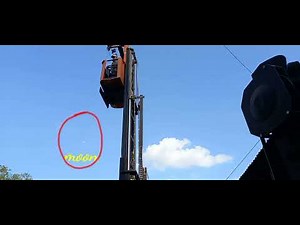 Order picker.|FORK lift machine battery operated.