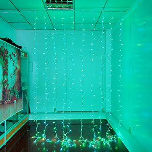 [Hot Item] 300LED Rubber Curtain Light Glue Filling Process Remote Control