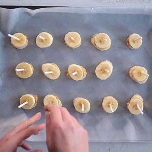 22K views · 280 reactions | Hot summer days are perfect for these chocolate-covered banana, peanut butter and The Laughing Cow® cheese pops. #Delish! | The Laughing Cow South Africa | Facebook