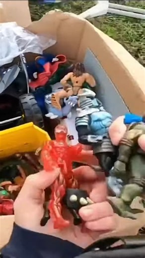 20K views · 261 reactions | Garage Sale Box Full of The Past | Commonwealth Picker | Facebook