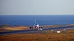 Lanzarote Airport webcam - Airport webcams and livestreams