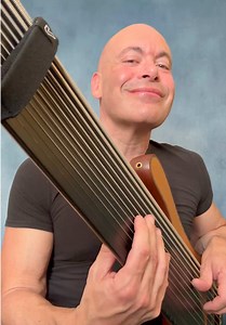 Improvisation over Chromazone (Mike Stern) ⭐️ I worked with Mike Stern’s original recording (Time in Place, 1988) with Jim Beard, Jeff Andrews, Peter Erskine, Don Alias & Michael Brecker. 2018 Jerzy Drozd 12-string fretless sub-bass Legend Yves Carbonne with Kalium Music Strings and @Gruv FretWrap ➡️ Analysis Plus Audio Studio Oval Cable ➡️ Vanderkley Amplification Spartan-2 ➡️ @Apogee Duet 3 ➡️ MacBook Pro . . . @Jon Letts @nicodayetluthier @HIPSHOT phiTon resonaTors Ehrlund Microphones AccuGro