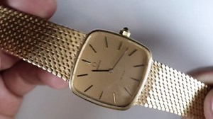 Why Gangsters Love Solid Gold Omega Watches?