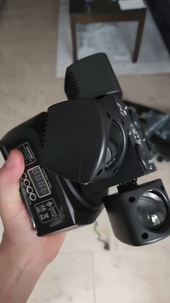 Dustin SHOP su TikTok