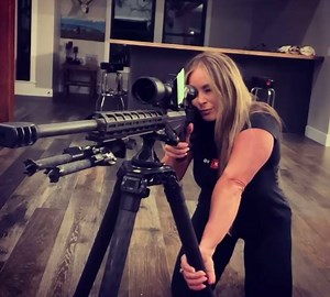 #femalesandguns | Females & Guns