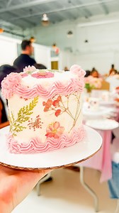 146K views · 139 reactions | TAKE A CAKE DECORATING CLASS IN...