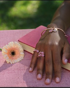 Stacking 101: Spring edition. Create your very own garden on your hand and mix metal finishes for your very own colorful bouquet! #MomentsWithPandora #PandoraJewelry #SpringJewelry | Pandora - Westland Mall