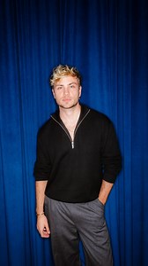 Esquire Townhouse-Coverstar @jannik.schuemann Wir danken unserem Presenting Partner @mercedesbenz Und unseren Partnern @1664blancde • @benriach • @Bucherer_CPO • @bucherer • @victorinox_dach • @zwieselglas #esquire - für #gutetypen #mercedesbenz #zwieselglas #zwiesel #soundslikezwiesel #MyVictorinox #DrinkResponsibly #18 #benriach | Esquire Germany