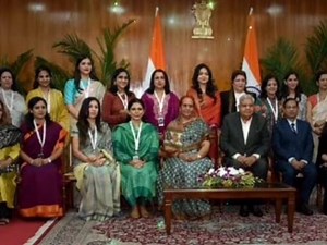FICCI FLO delegation of women entrepreneurs meets Vice-President | The Fourth Estate