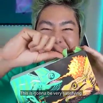 Customizing 100 Nintendo Switch & Switch Lites, Then Giving Them Away!! 📱🎮 (Giveaway) | ZHC