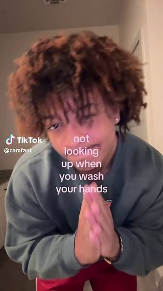 Engaging Live Cam Videos with Girls
