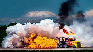 Jet-powered truck with 36000 bhp! ‘Shockwave’ is faster than a plane at over 600 km/h