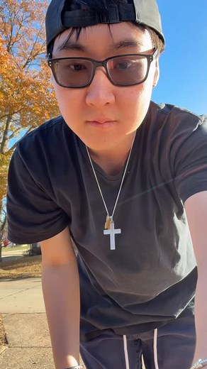 I've officially hit unc status. Why is this so hard 🙄 @tyla 🤣🤣 #tyla #chanel #chanelchallenge #tylachanel #dancechallenge | Samuel Choe