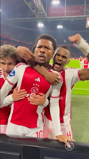 🫡 That’s what he does. First goal for Ajax - Chuba Akpom