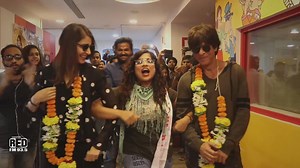 478K views · 512 shares | When Harry And Sejal came to Red FM Jab Harry Met Sejal Shah Rukh Khan Anushka Sharma Imtiaz Ali Red Chillies Entertainment Sony Music India | Red FM | Facebook