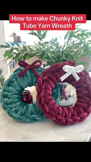 How to Make a Chunky Knit Tube Yarn Wreath