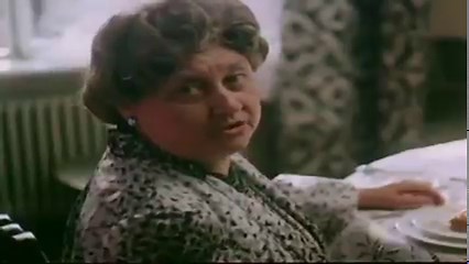 Cuibul de viespi (1987) | Filme Vechi