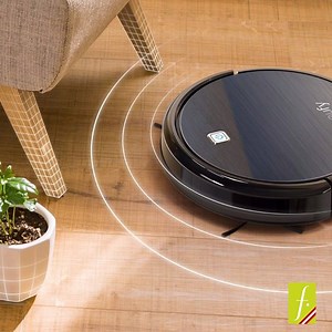 ¿Te imaginas tener un robot que mantenga tu casa limpia? ¡Con la nueva aspiradora robot Eufy es posible! Encuéntralo en nuestras tiendas o cómpralo online aquí >> http://bit.ly/2y2VgEe. | Falabella Perú