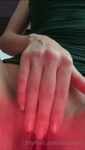 Alessia Frezza solo masturbation