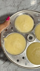 1K views · 17 reactions | Idli /idli chutney #idlichutney #idlisambhar #idli #instantidli #recipes #reelkarofeelkaro #reelstrending #reelitfeelit #explorereels #foodreels #foodshorts | Amrita Chourey | Facebook