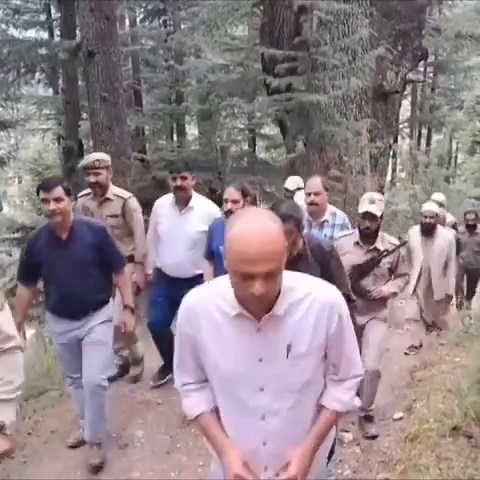 World's largest Cedar tree found in J-K's Doda #DODA: A Cedar tree, having 54 feet trunk and 35 feet breast diameter, was found in Chanti Bala in the Bhalessa forest range in Jammu and Kashmir Doda district, which forest officials claim is the world's largest and perhaps the oldest Cedar tree. The officials want the location of the Cedar tree to be declared as a heritage site, while the Panchayat Raj Institution members demanded that the location be brought under a tourism map. Believed to be ce