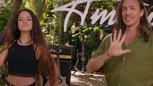 Watch Brandon Boyd duet on Incubus classics with American Idol contestants