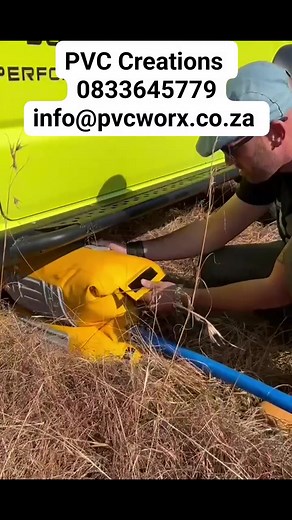 Our ZakJak easily lifts your vehicle when changing tyres or getting unstuck from sand/mud. 3 different jacking levels, ZakJak is able to fill holes which can be driven over. Double skin and sidewall protection from sharp objects. For more information please call 0833645779 or email info@pvcworx.co.za. Crazy Werrie #pvccreations #suzuki4x4 #recoverygear #offroad #outdoors #4x4 #ford4x4 #OutdoorGear #jeep #toyota | PVC Creations