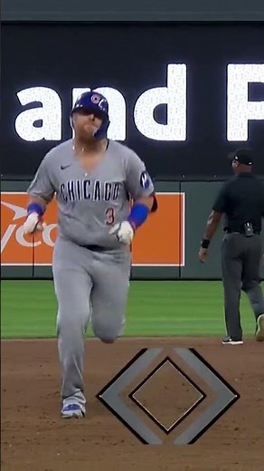 Justin Turner hits his 200th career home run 🤩