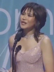 276 reactions · 36 comments | Congratulations ❤️ The first Philippines Woman Of The Year Award went to Sarah Geronimo from her appearance in Billboard Women in Music Event in Los Angeles last March , 2024 as the First Filipina Global Force #SarahGeronimo #billboardwomaninmusic #awards2024 #congratutions #kudos #Bravo #mabuhay #fypシ゚ #foryoupage #viral #trending | Perlita Conde Samarita | Facebook