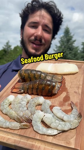 Seafood Burger Recipe: Crispy Lobster & Fish Smash