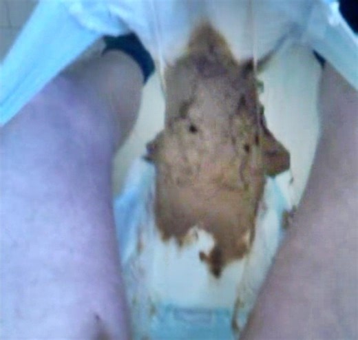 MY NAPPY GETS LOADED