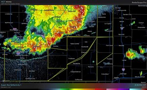 Current radar check over south central and southeast kansas shows a line of showers and severe storms continues to move southeast at about 35-40 mph, Every county in southeast kansas are now in severe thunderstorm warnings Main hazards with this line of storms will be 60-70 mph wind gusts and penny to quarter sized hail along with heavy rainfall as well… If heading home over southeast kansas prepare yourself for heavy rainfall and a lot of lightning | Kansas Weather page | Facebook